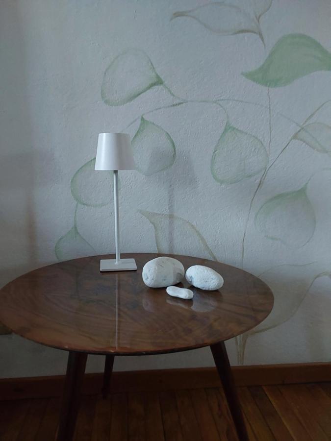Casa Vacanze Malvarosa Casale Corte Cerro Kültér fotó