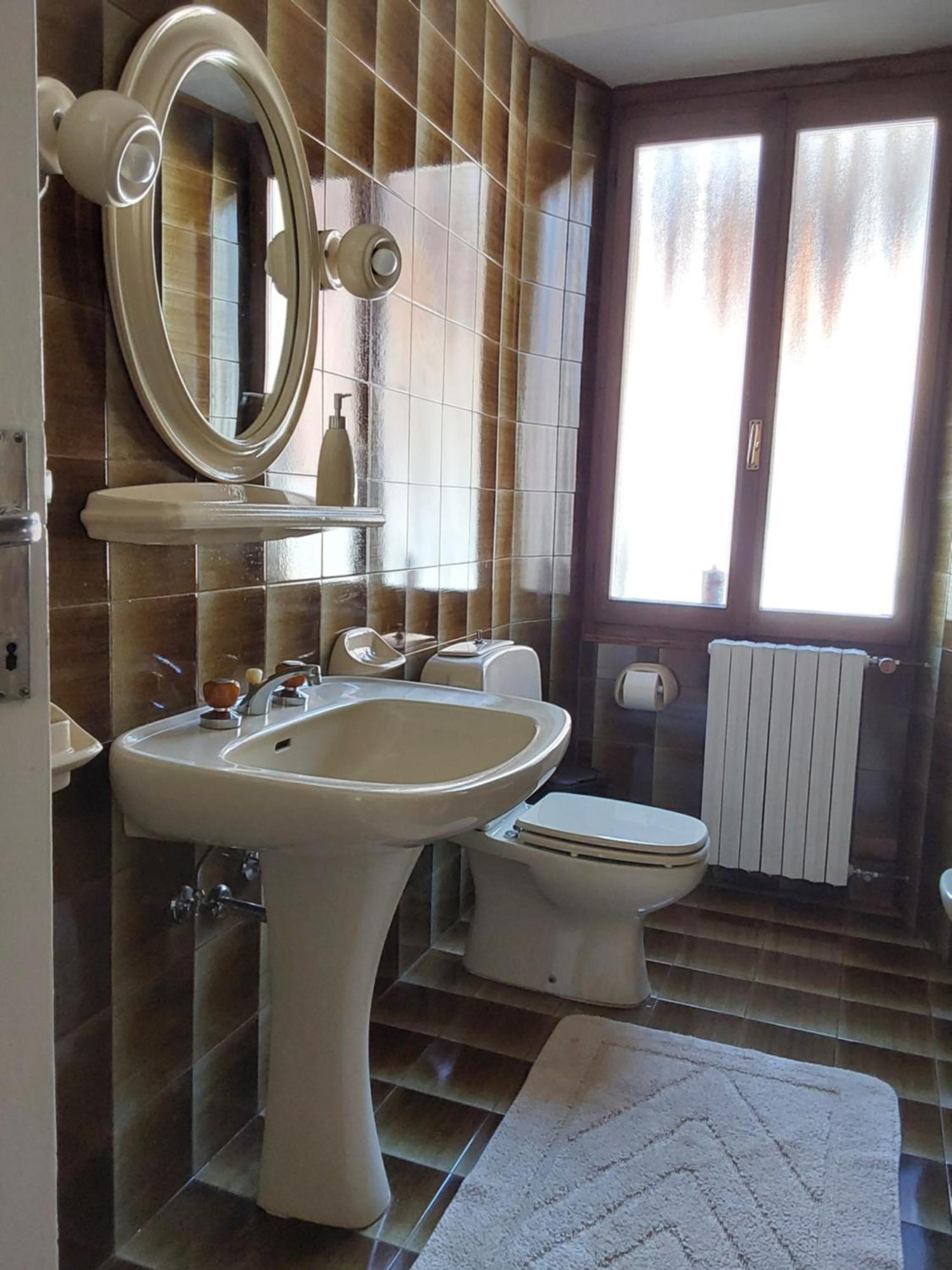 Casa Vacanze Malvarosa Casale Corte Cerro Kültér fotó